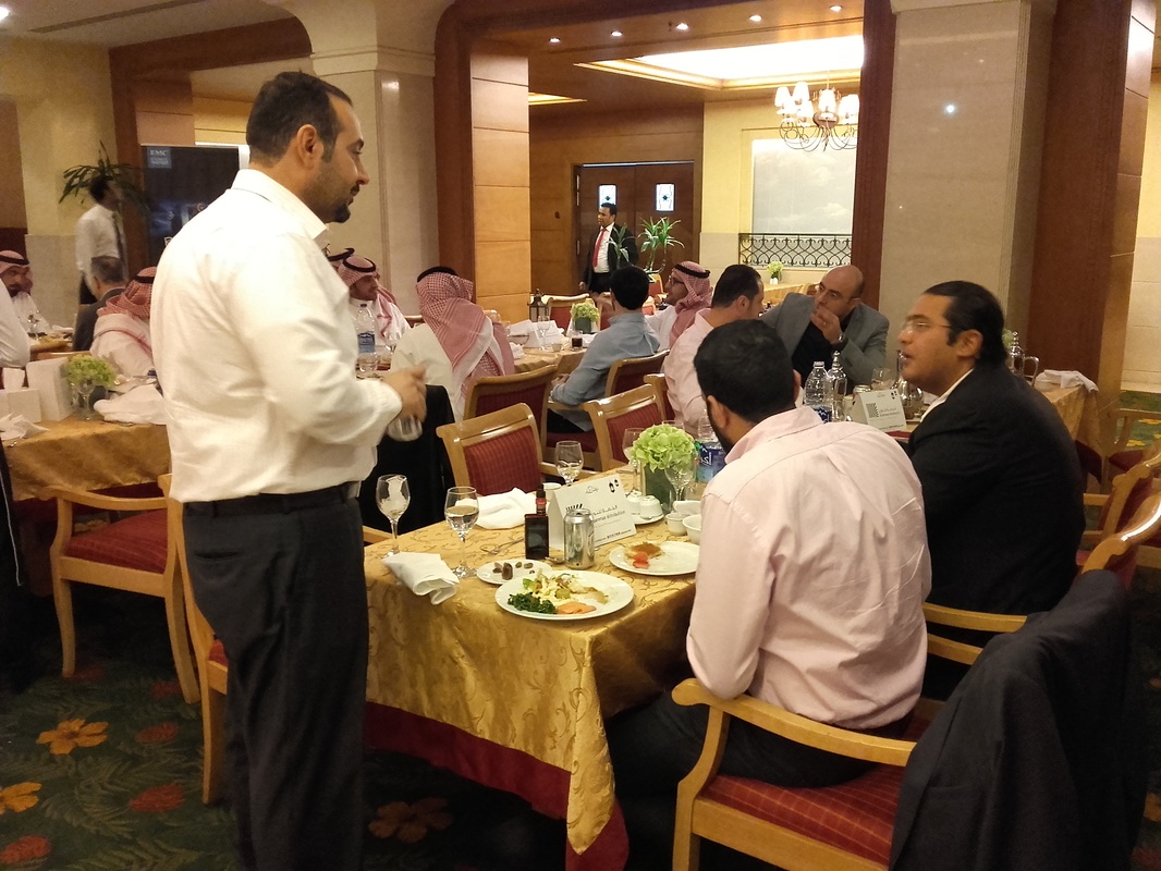 AlJammaz Technology Value-Add Distribution and Dell-EMC Saudi team gathered for Iftar celebrating Ramadan · 73